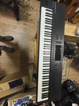 Native Instruments Komplete Kontrol S88 Mk3