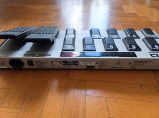 Behringer FCB1010 MIDI Foot Controller