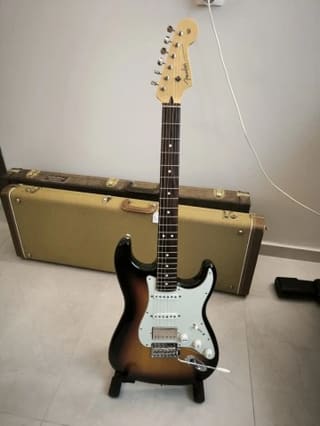 Fender Made in Japan Hybrid II Stratocaster