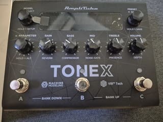 IK Multimedia ToneX Pedal