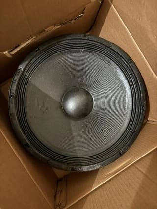 Cerwin Vega GW26