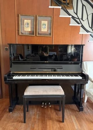 Yamaha U3