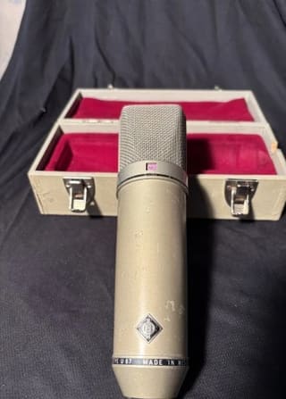 Neumann U67