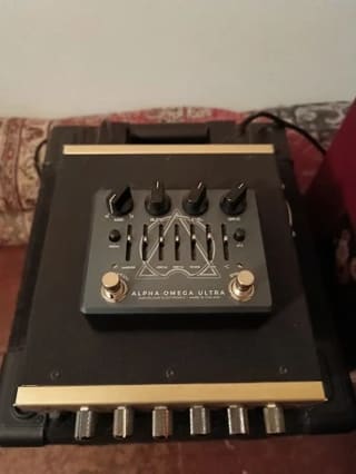 Darkglass electonics Alfa omega ultra v2