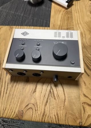 Universal Audio Volt 276