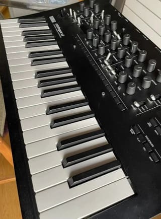 Korg minilogue xd