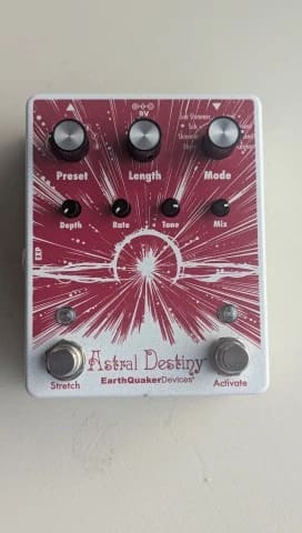 Earthquaker Devices Astral Destiny Reverb
