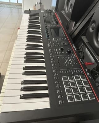 Roland Fantom-06