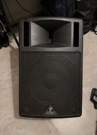 Behringer B300