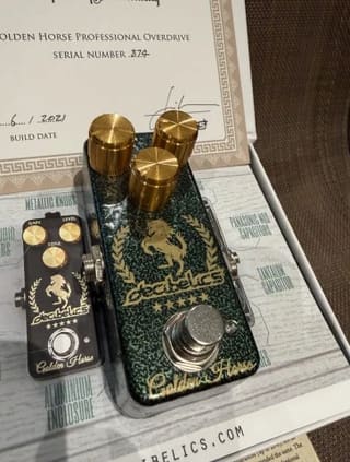 Decibelics Golden Horse Professional Overdrive 2021 Hammered Green
