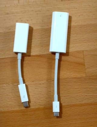 Apple Thunderbolt Adapters – MYH93ZM/A + MD464ZM/A