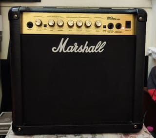 Marshall MG15CDR
