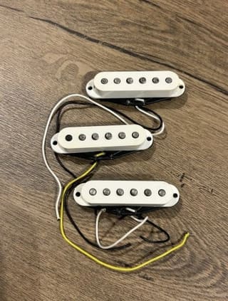 Μαγνήτες Fender Stratocaster Standard 2009 Mexico – Original Pickups