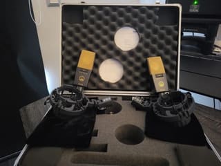 AKG C214