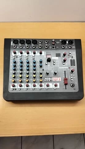 Allen & Heath ZEDi-10FX