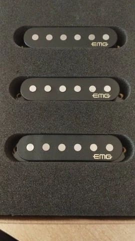 EMG Crossroads Set