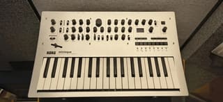 Korg Minilogue
