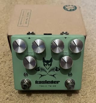 Kasleder Toxic Twins