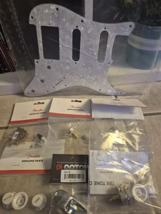 Fender Stratocaster Parts