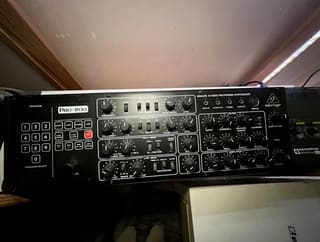 Behringer Pro-800