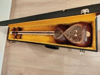 Iranian Tar - Περσικό Ταρ