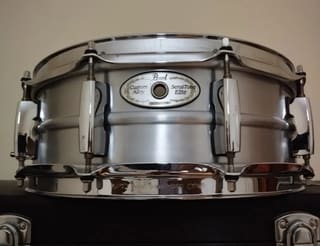 Pearl sensitone elite aluminium snare 14"X5"