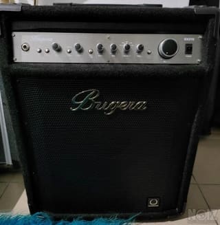 Ενισχυτής μπάσου Bugera BXD15