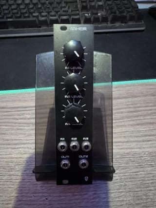 Erica Synths - Mixer