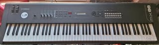 Yamaha MX88