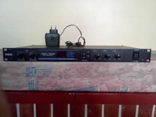 Yamaha REV-100 Digital Reverberator
