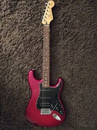 Fender Player Stratocaster HSS Pau Ferro