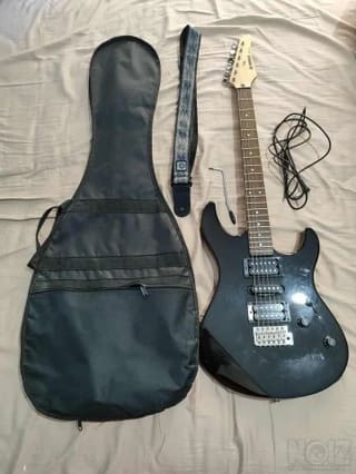Yamaha ERG121 δώρο: θήκη, καλώδιο και ζώ