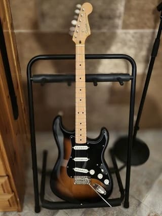 SquierClassicVibe50sStrat