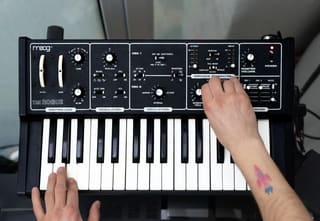 Ψάχνω keys/synth για Heavy Psych/Stoner σχήμα