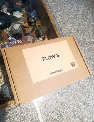Behringer Flow 8