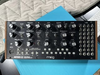 Moog Mother-32