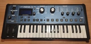 Novation MiniNova + Soft Case