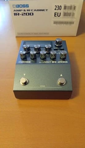Boss IR-200 Amp & IR Cab Simulator