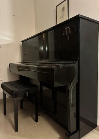 Yamaha U1 (E/FL)