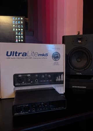 MOTU Ultralite Mk5