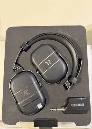 Boss WAZA air guitar headphones