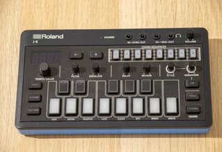 Roland AIRA Compact J-6 Chord Synth