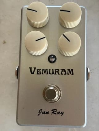Ly-Rock Κλώνος Vemuram Jan Ray