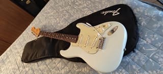 Fender Classic Player '60s Stratocaster - Sonic Blue