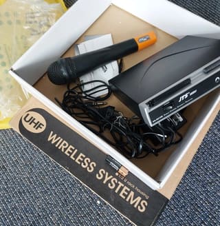 JTS US-8010D Uhf — Ασύρματο Μικρόφωνο Χειρός