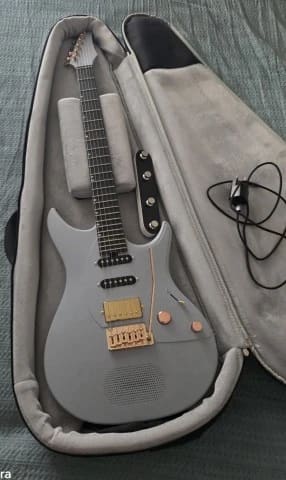 Enya Inspire Smart Guitar