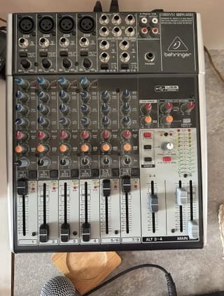 Behringer XENYX 1204 USB