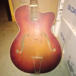 Vintage Hollowbody Guitar