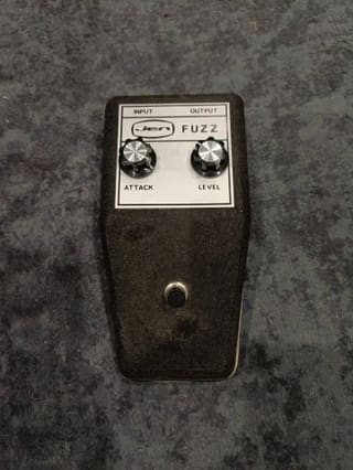 Jen fuzz