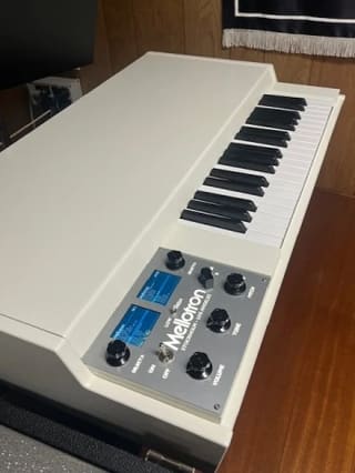 Mellotron M4000D